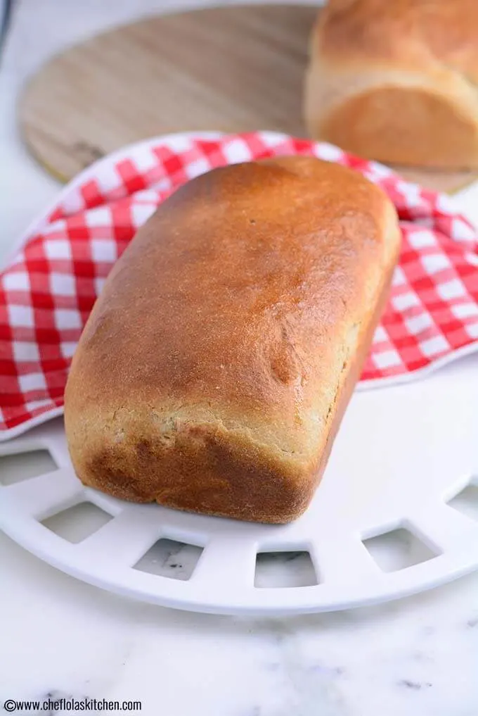 Easy Honey Whole Wheat Bread – 6 Ingredients! 