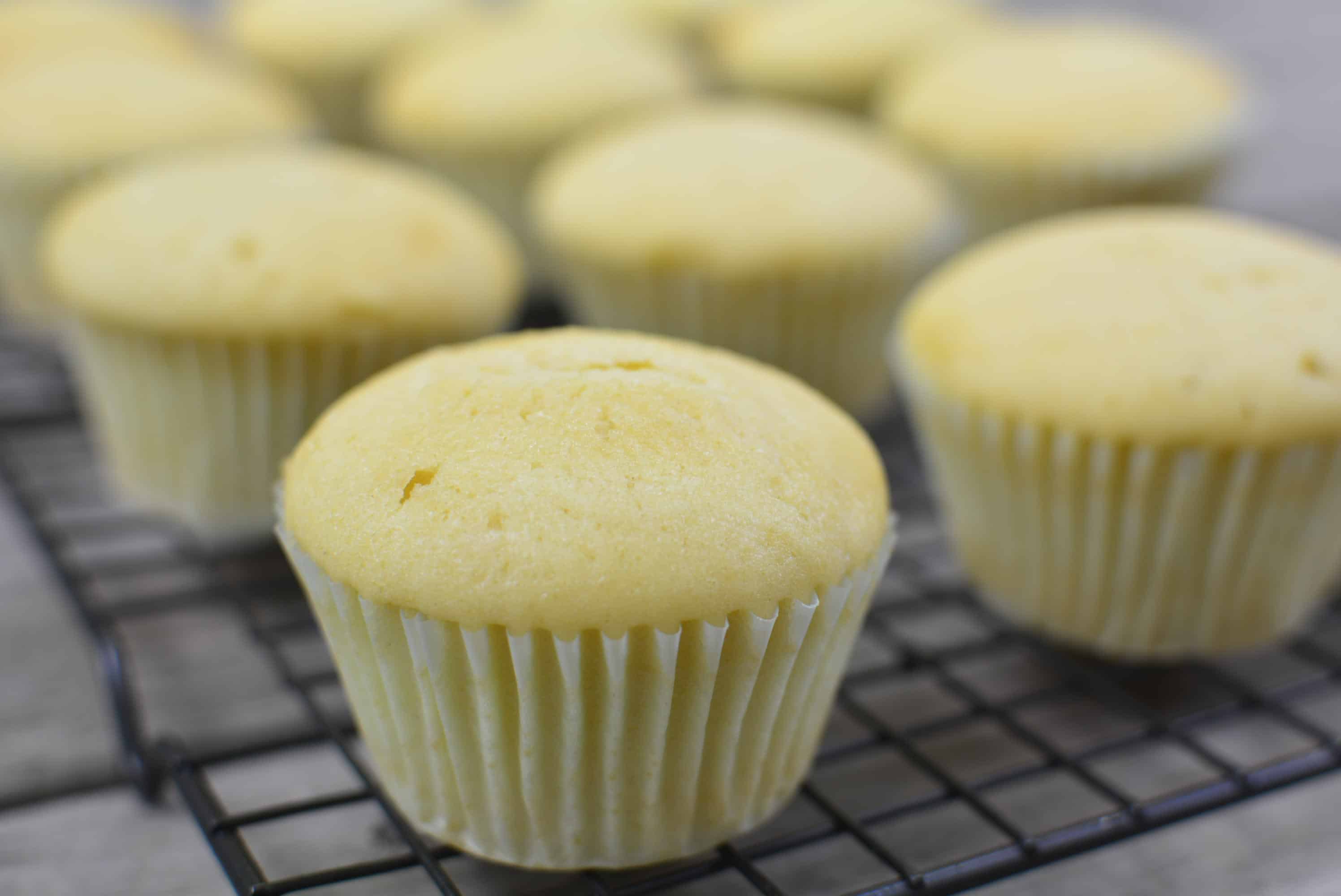 EASY VANILLA CUPCAKE RECIPE FROM SCRATCH Chef Lola's Kitchen