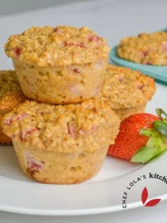 Moist and flavorful oat muffin, perfect for a snack, dessert, or coffee break treat