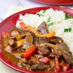 Beef stir fry with bell peppers