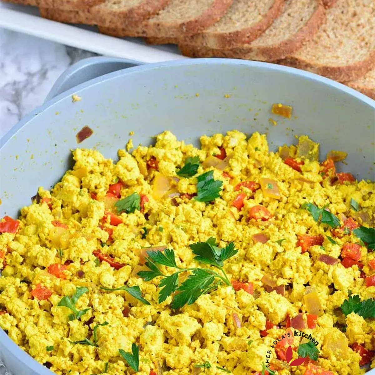 How to make Breakfast Tofu Scramble