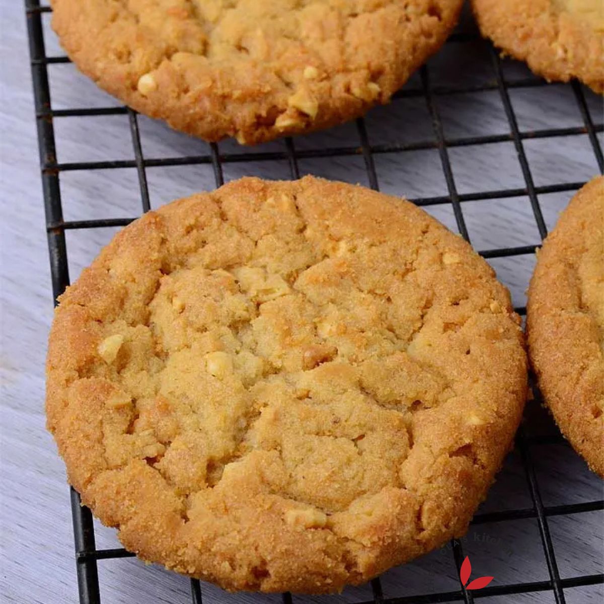 Peanut Butter Cookies - Soft, chewy, and crinkly on top!