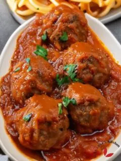 Meatballs in Sauce garnished with parsley